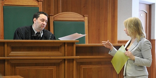 Верховный суд РФ об установлении договорной подсудности в трудовом договоре